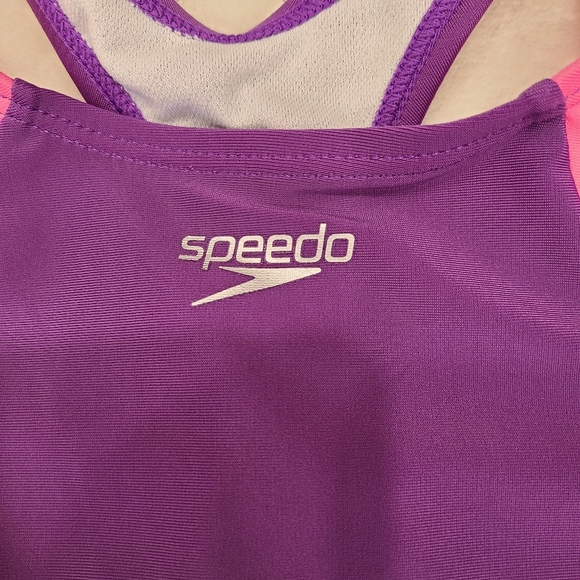 Speedo swim suit for girl/ size 12 - Picture 2 of 4